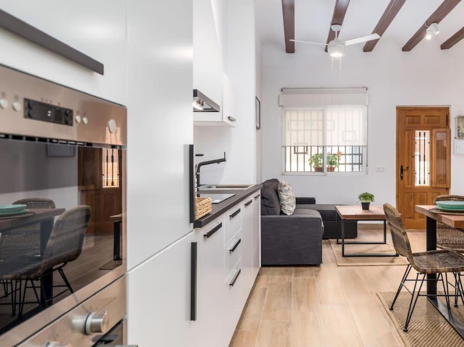 Cabanyal Sunny Beach House Валенсия Экстерьер фото